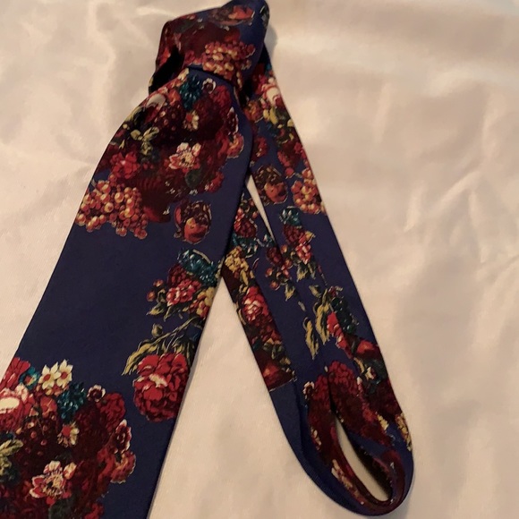 Vintage Bob Smith 100%silk necktie made in Canada - Picture 5 of 12